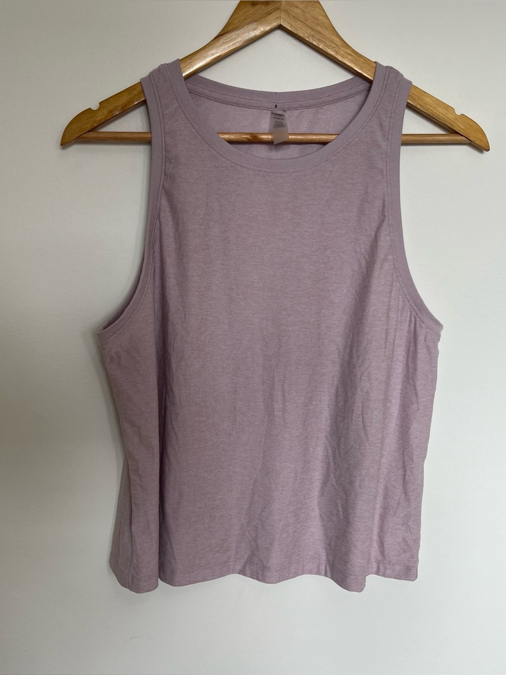 Beyond Yoga Featherweight Light Pink Tank Top Size M NWOT